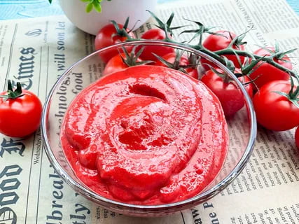 تصویر 3 از رب گوجه فرنگی پیک با عملکرد سریع در شکل دهی رنگ و طعم اولیه غذا